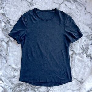 Men’s Lululemon T-shirt